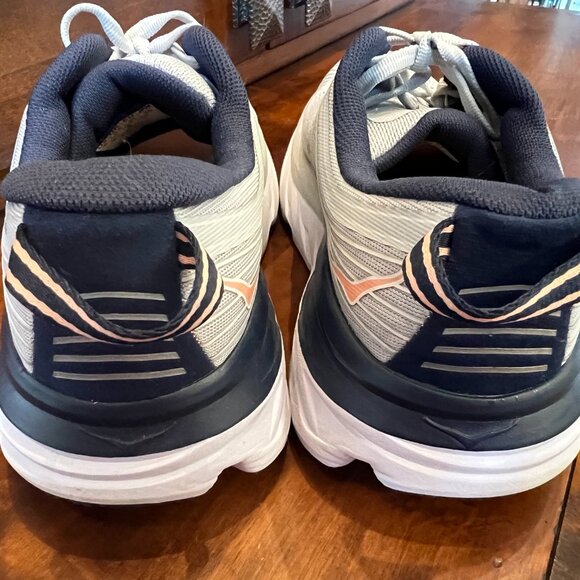 HOKA Bondi 7 One One Size 8 - Picture 5 of 7